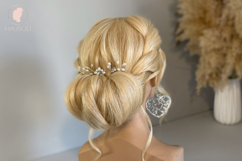 Kép a Behúzott konty kurzusról